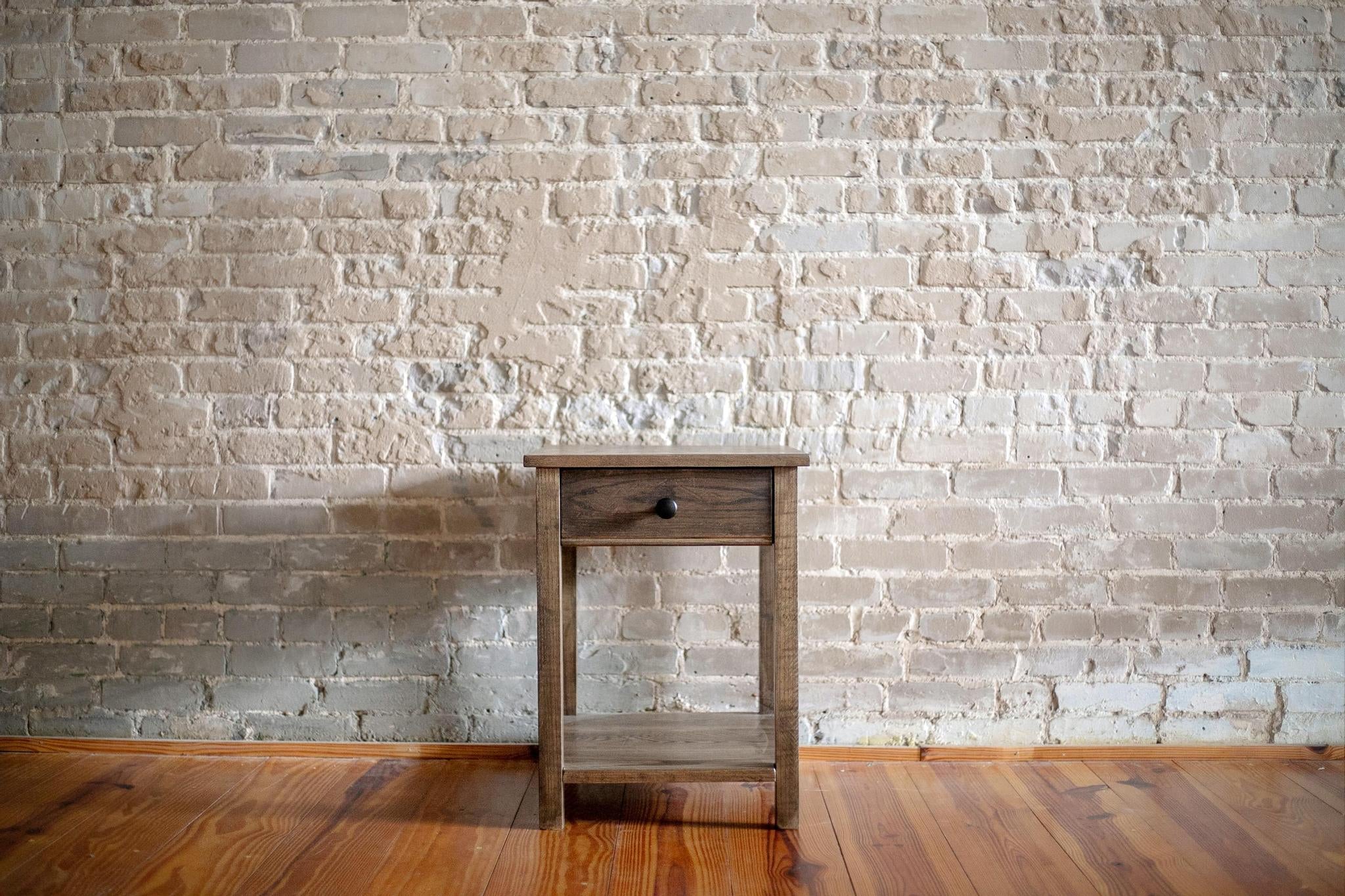 Classic End Table