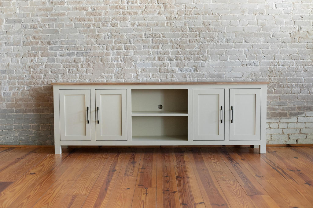 Grand Media Console