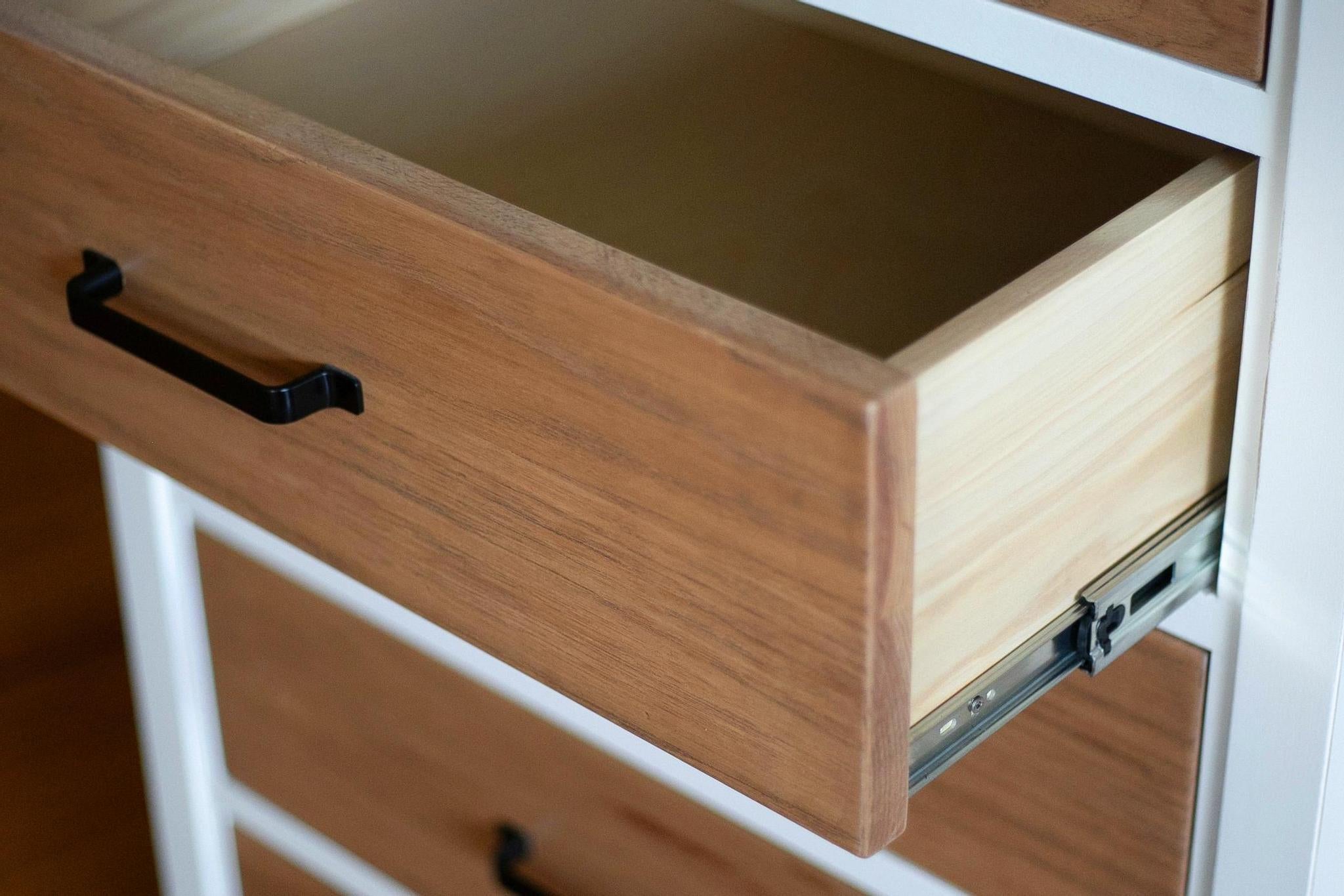 Classic 5-Drawer Dresser
