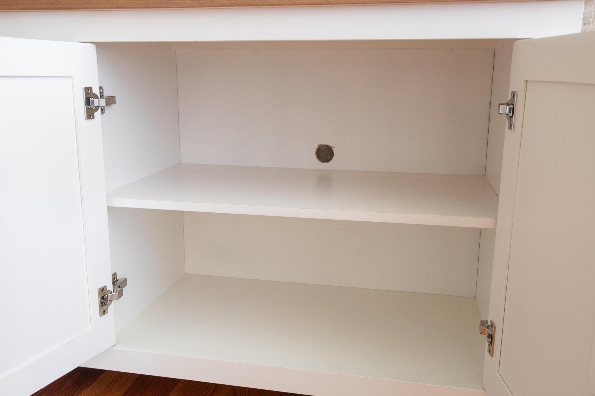 Athens Storage Console: With Legs
