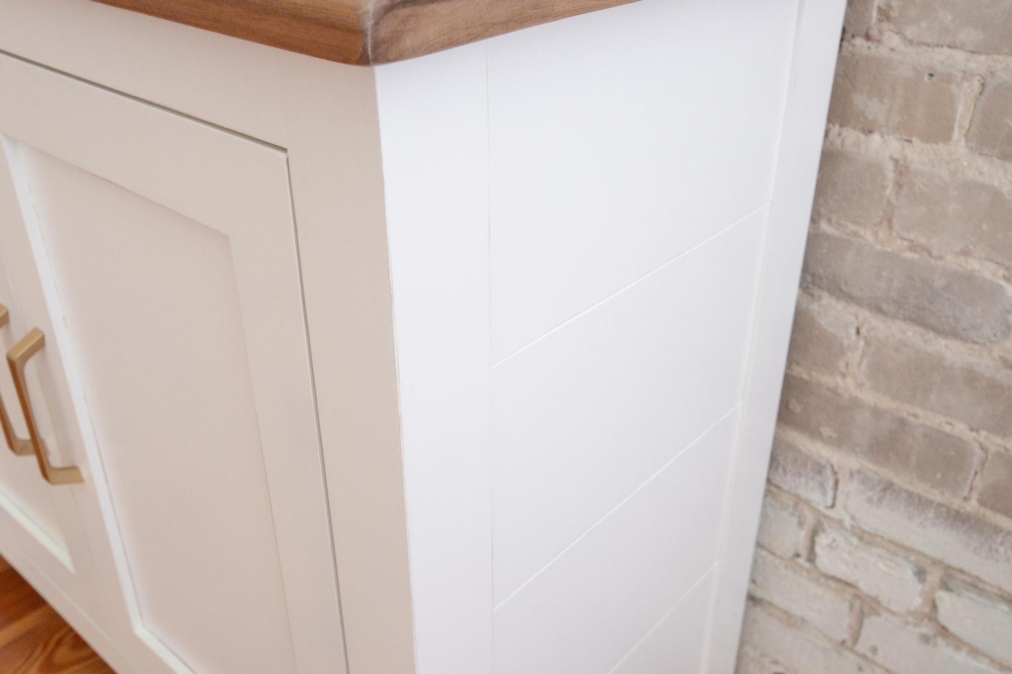 Athens Storage Console: With Legs