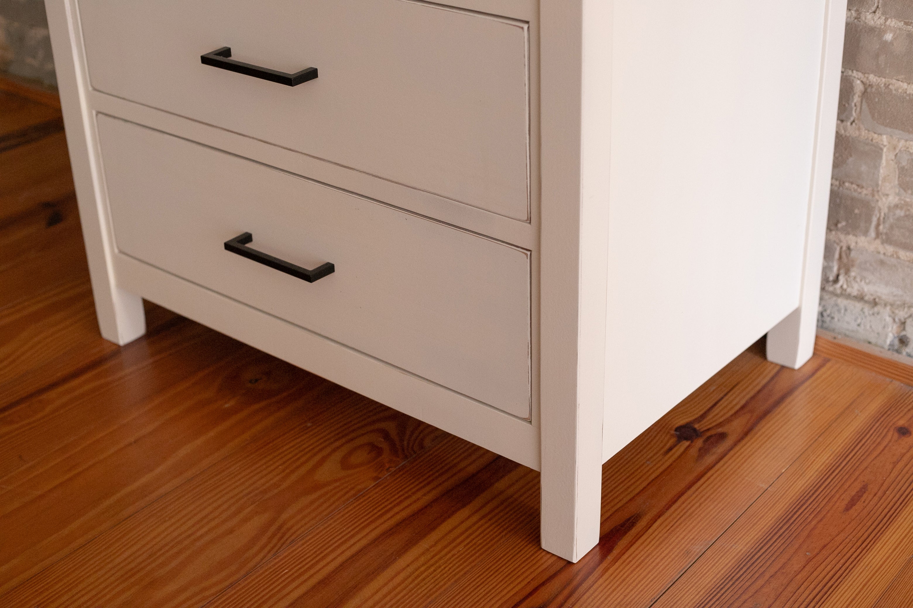 Classic 5-Drawer Dresser