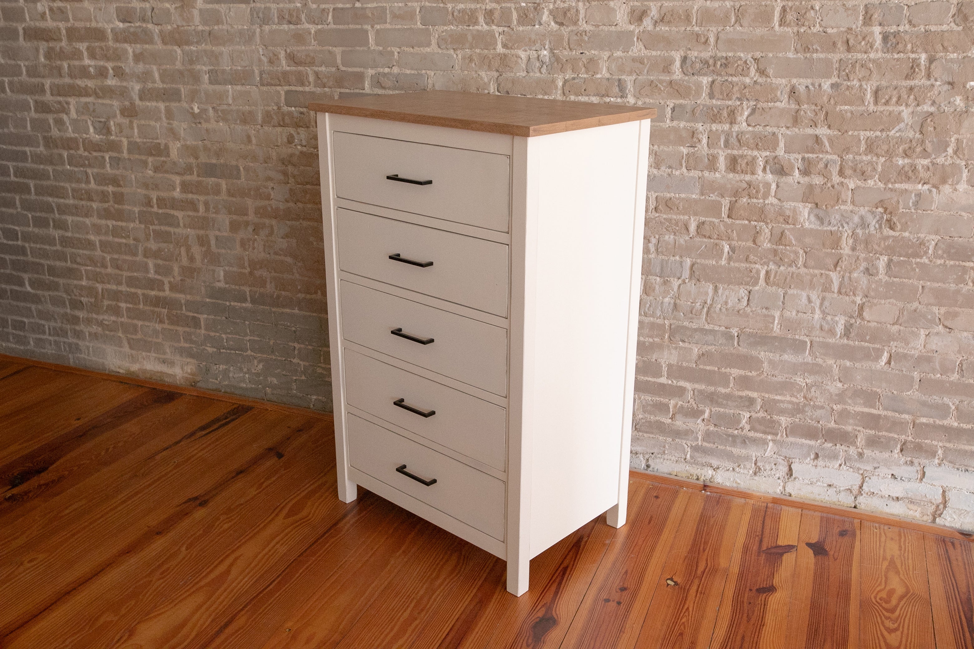 Classic 5-Drawer Dresser