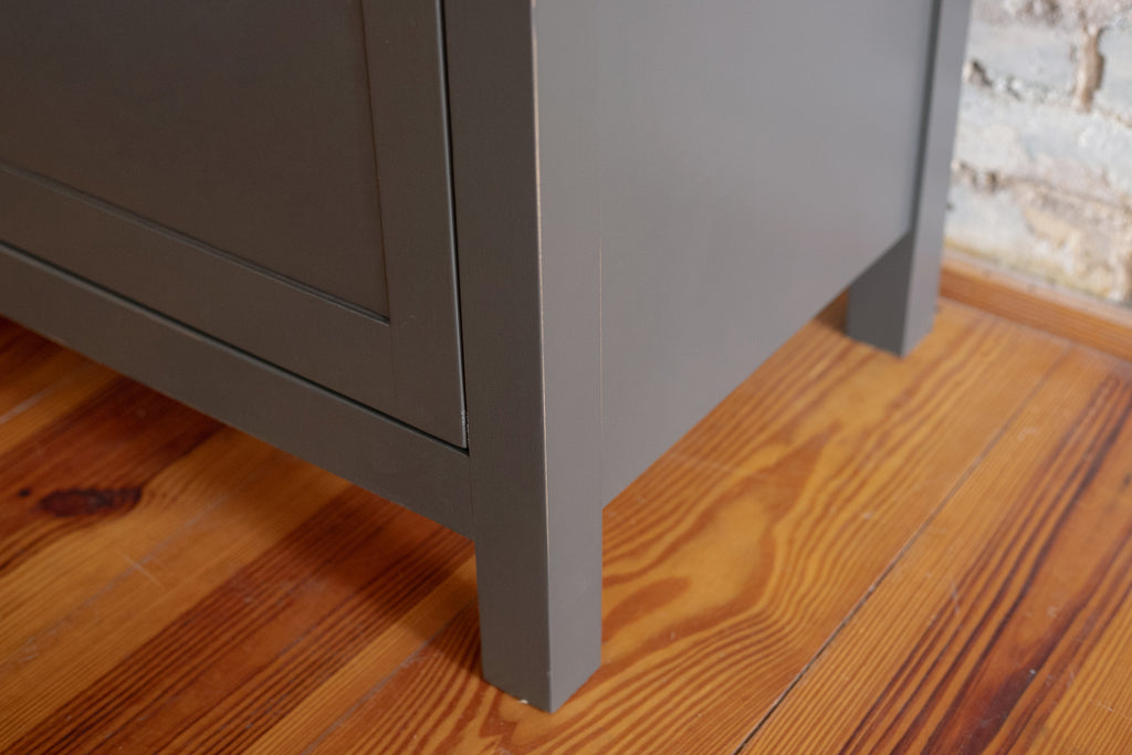 Glen Storage Console