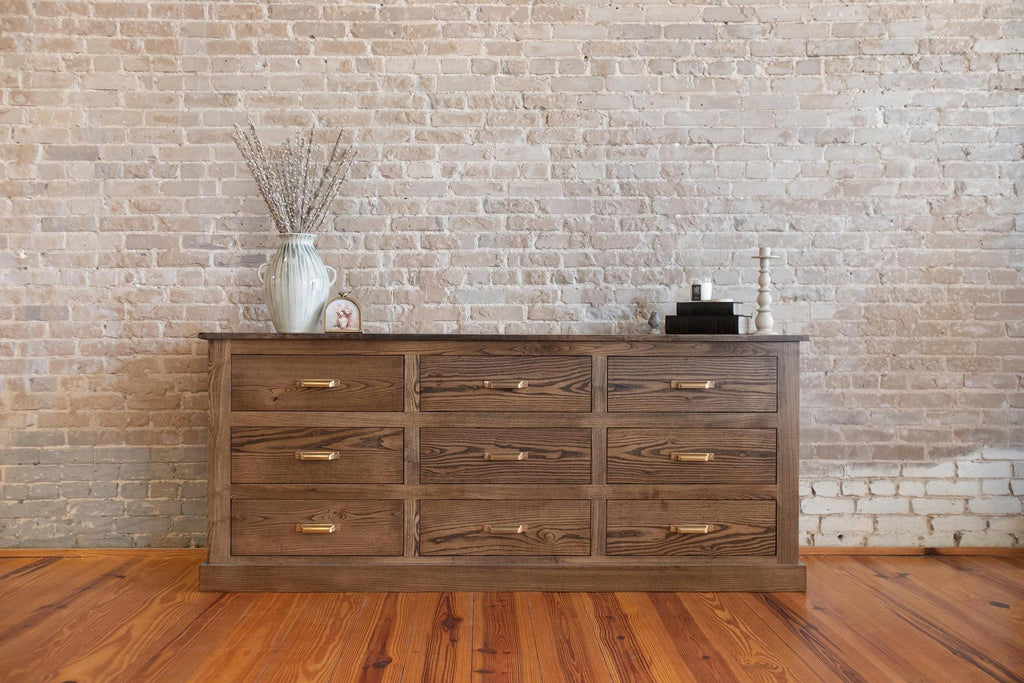 Classic 9 Drawer Dresser